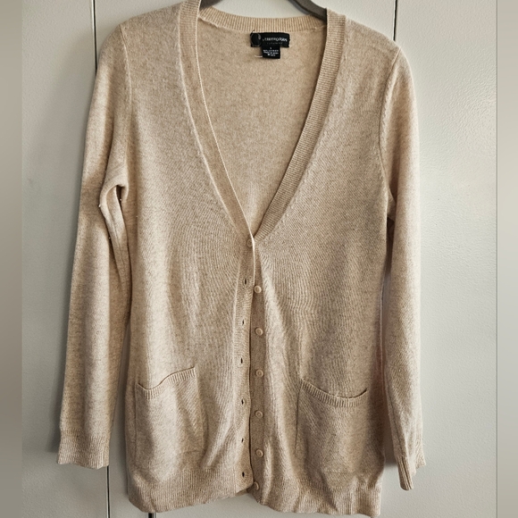 Bloomingdales 100% cashmere cream beige long button cardigan size small - Picture 1 of 3